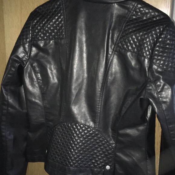 Rivet black leather jacket - Picture 4 of 4